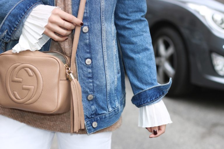 white ripped boyfriend jeans womens