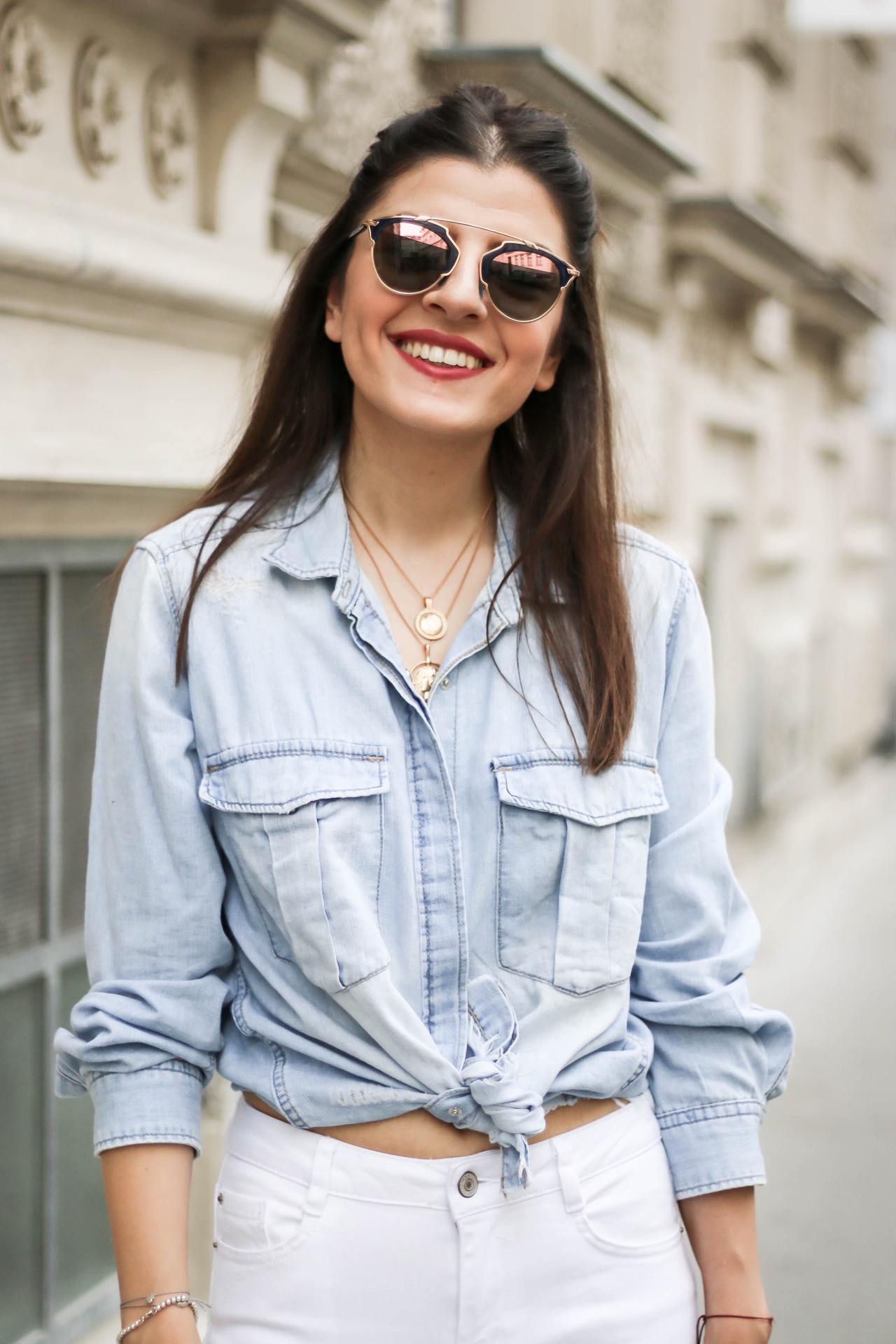 how-to-wear-white-denim-for-summer-fashionnes